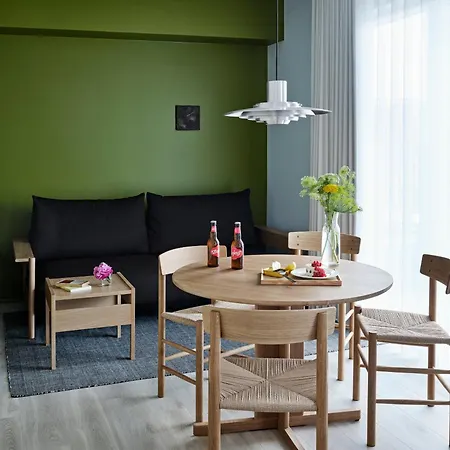 Folk Aparthotel 3*